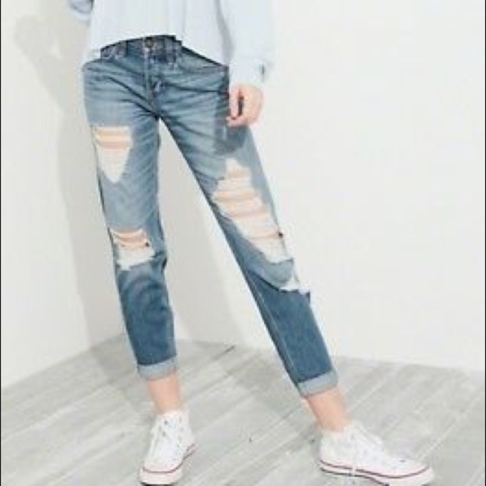 Hollister Ripped Boyfriend Jeans